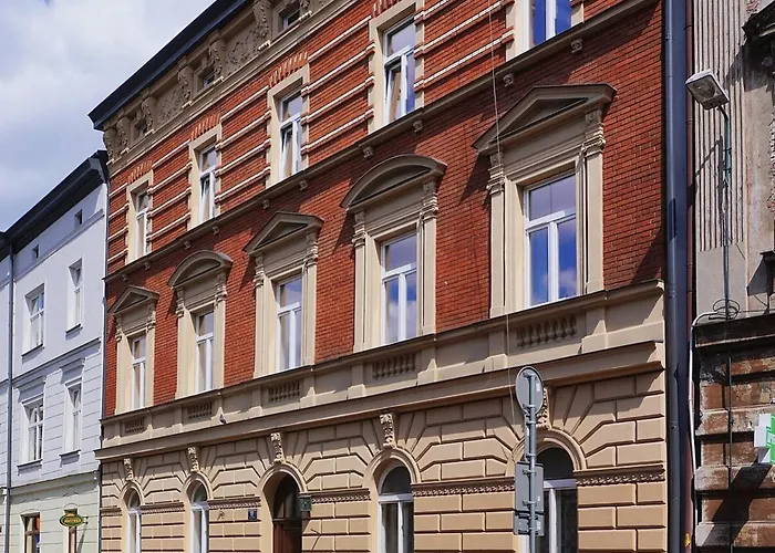 Apartament w zabytkowej kamienicy, Strzelecka 19